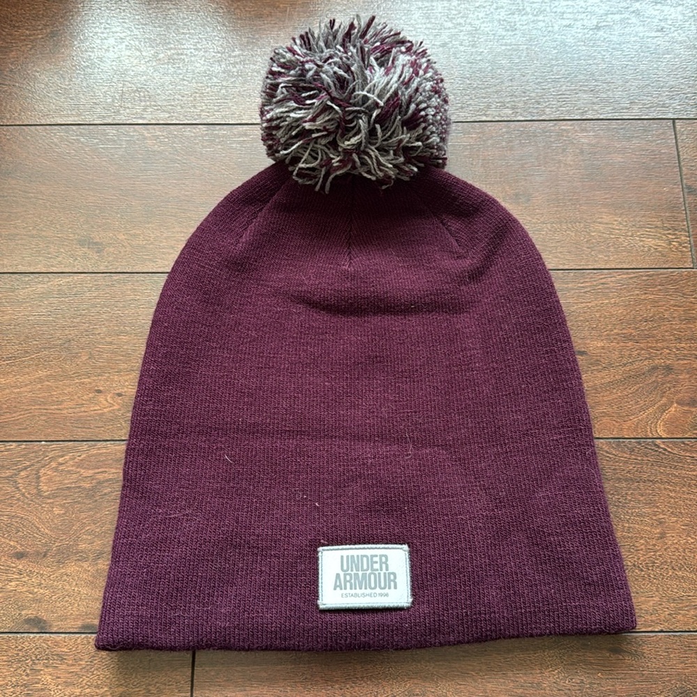 Under Armour Pompom Beanie
